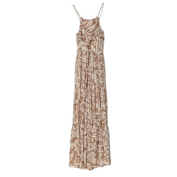 Willow Maxi Dress With Perfect Design And Print For Tropical Climates - Picture 10 of 10